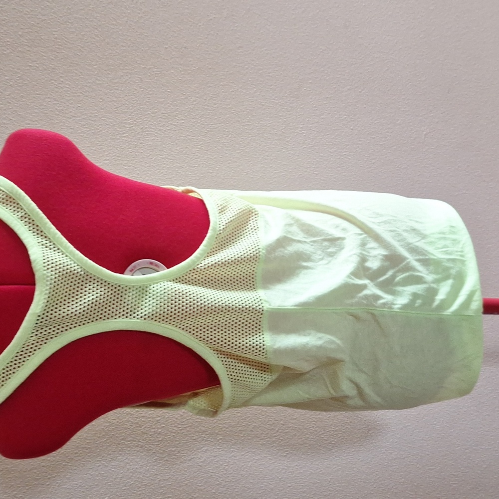 Women's Lightweight Scoop Neck Tank Top - Size XL - Picture 2 of 7